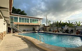 RedDoorz @ Piamonte Apartelle Santo Tomas Batangas